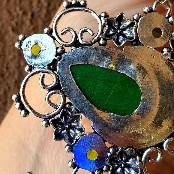 New Carved Goddess Face Peridot 925 Silver Bracelet. - Picture 10 of 15